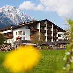 Gasthuis Landgasthof Bogner By Smk Event Und Gastro Absam