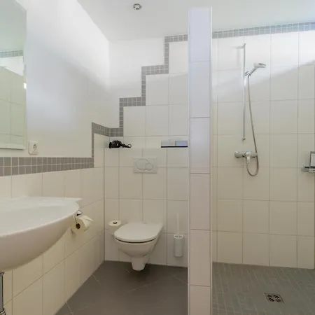 Landgasthof Bogner By Smk Event Und Gastro 4* 阿布萨姆