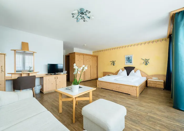 Landgasthof Bogner By Smk Event Und Gastro Гостевой дом 4*