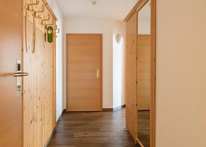 Гостевой дом Landgasthof Bogner By Smk Event Und Gastro Абзам