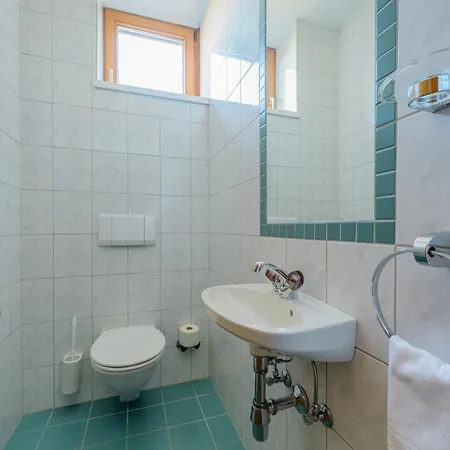 Landgasthof Bogner By Smk Event Und Gastro ゲストハウス 4*